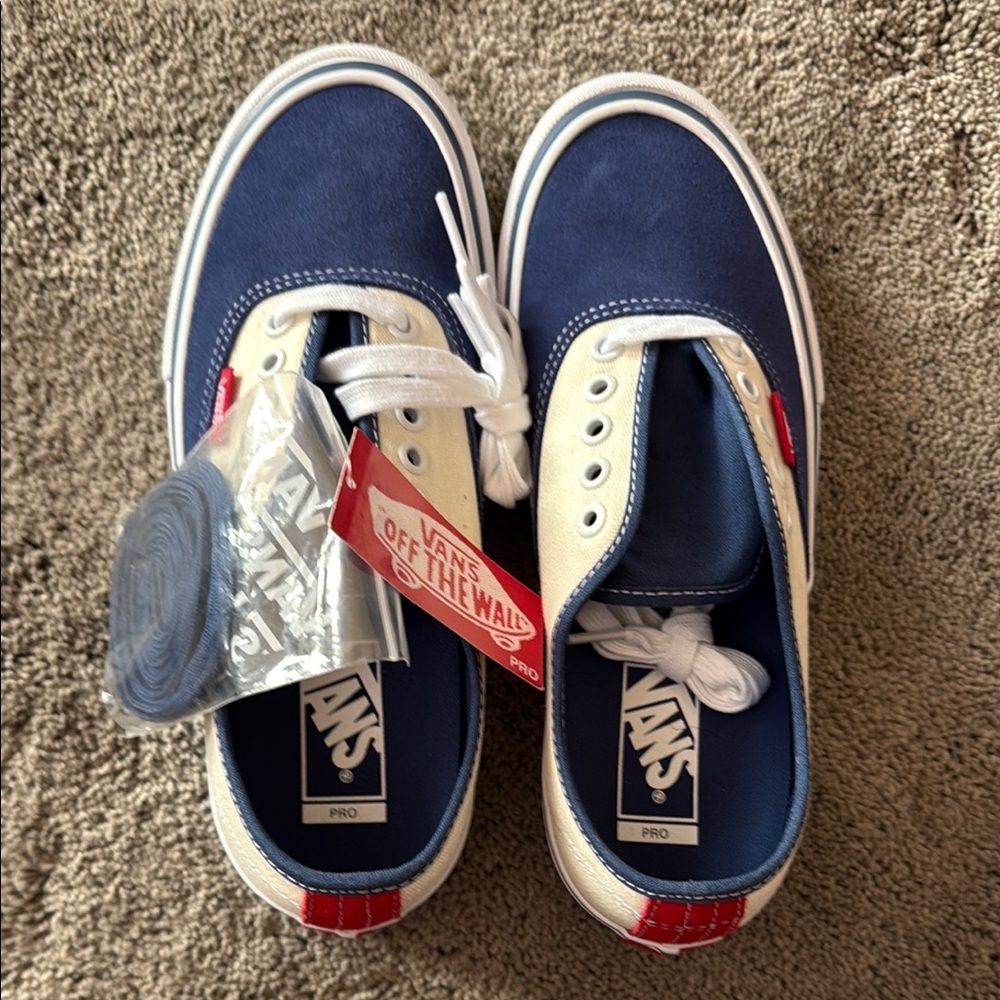 Vans Era 95’ DX Blue/White sneakers NWT